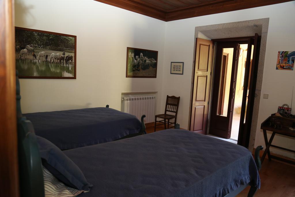 Quinta Dos Castanheiros Bed And Breakfast Ponte de Lima Room photo