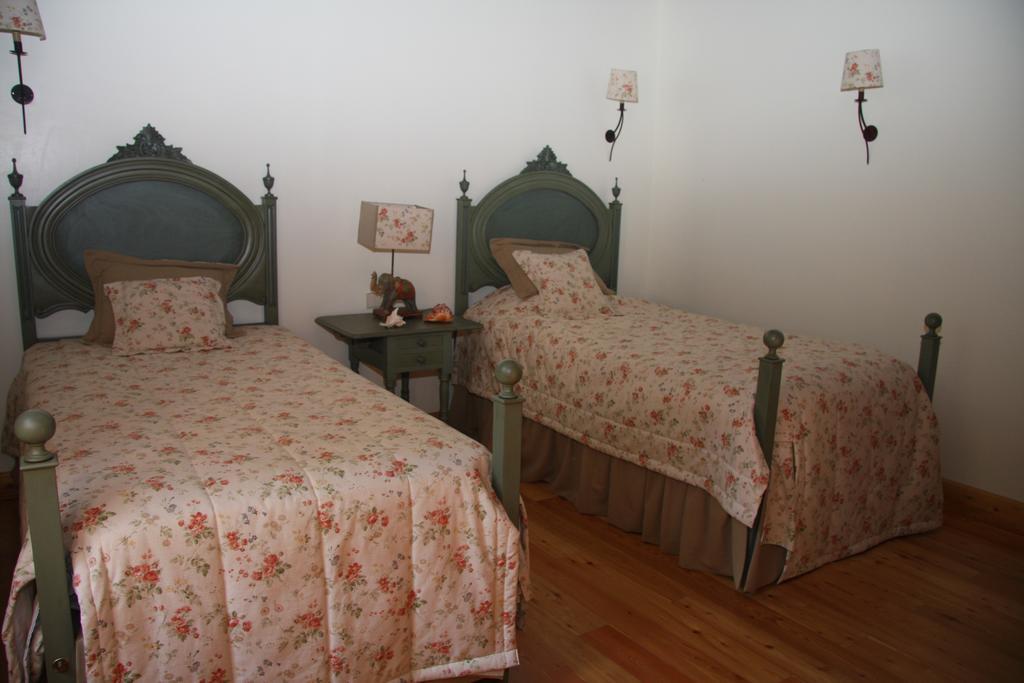 Quinta Dos Castanheiros Bed And Breakfast Ponte de Lima Exterior photo